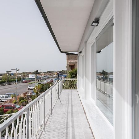 Travelershome Ciampino Airport Guesthouse 600M To Airport Buitenkant foto